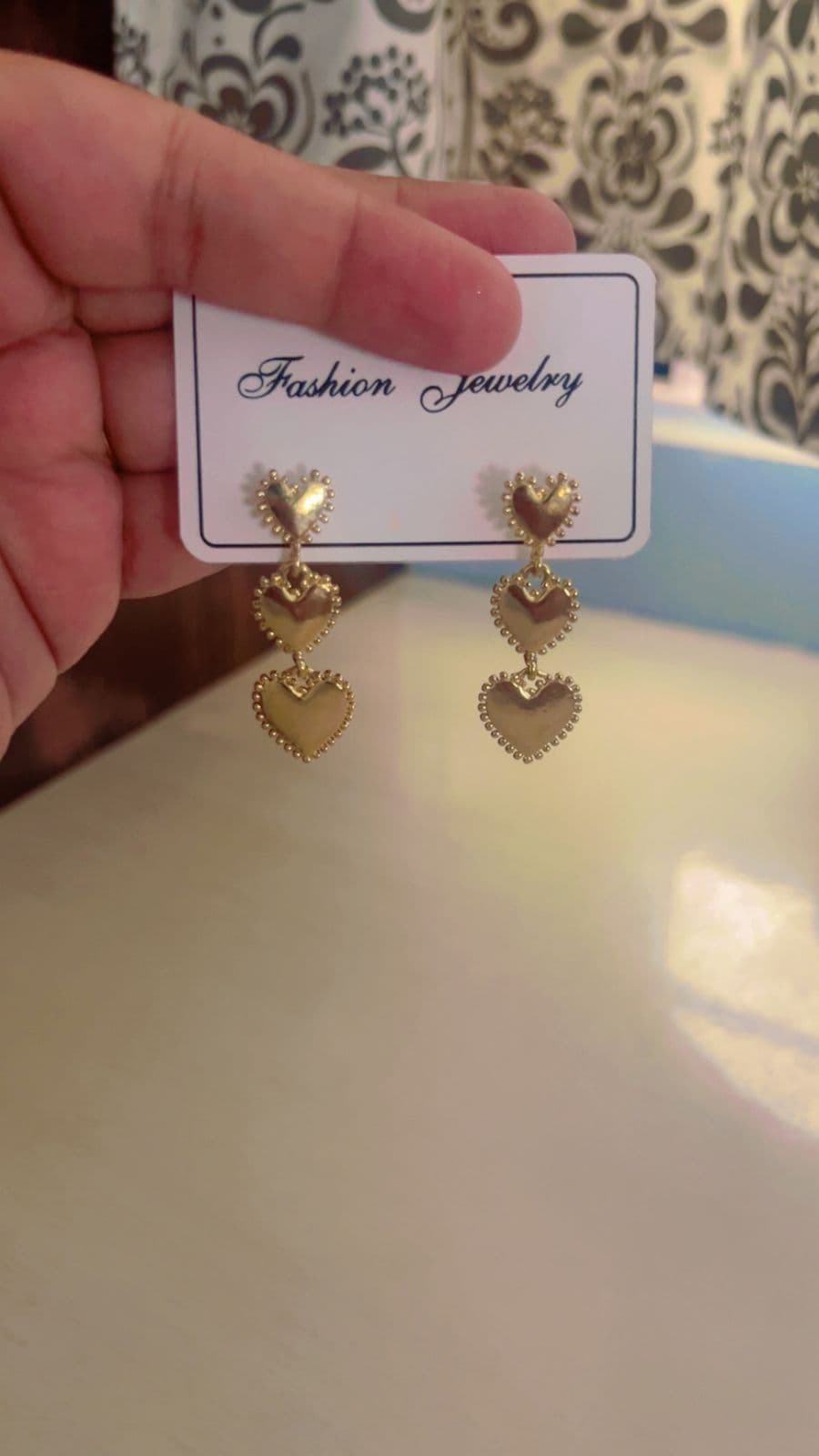Amora Cascade Hearts